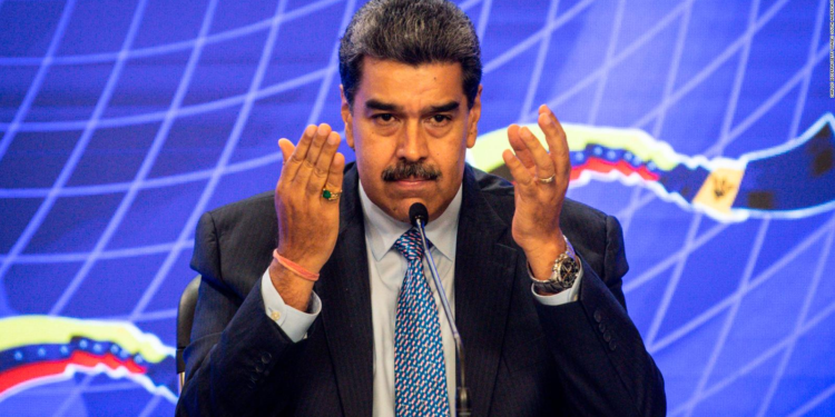 Nicolás Maduro, evalúa declarar un “Estado de conmoción exterior”