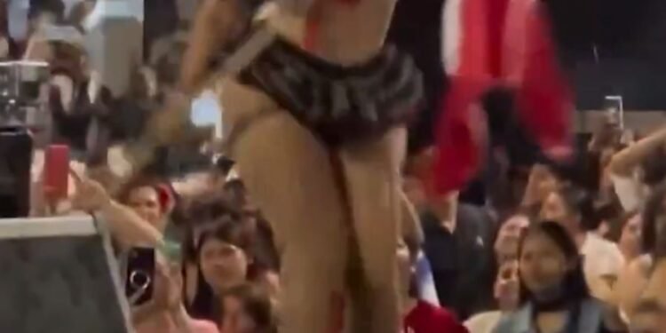 Bailarina Exótica en Reforma, Chiapas