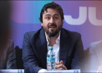 Amaury Vergara muestra unión y respaldo a Chivas previo al Clásico Nacional