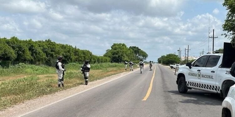 EL COLMO: LES ROBAN CAMIONETA A LOS DE LA GUARDIA NACIONAL