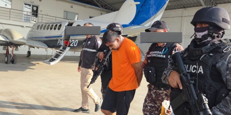 Es detenido ‘El Tunco’, clave en tráfico de drogas entre México, Ecuador y Colombia