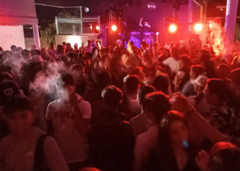 Clausuran fiesta clandestina con más de 500 jóvenes en la Alcaldía Cuauhtémoc