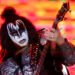 Gene Simmons, hospitalizado tras un accidente de coche en California