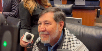 Gerardo Fernández Noroña no aplica la austeridad