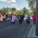 Trabajadores del SAT de huelga de brazos caídos