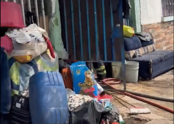 Una mujer fue quemada al interior de su domicilio