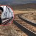 Muere al tratar de grabar un video en las vías de un tren en India