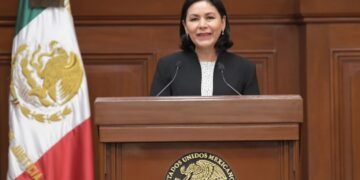 Renuncia Lilia Mónica López Benítez  magistrada del PJF