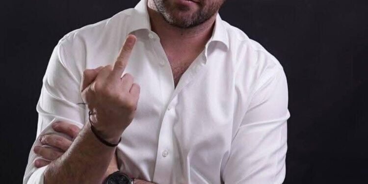 Titular de la SEMA Óscar Rébora se burla de los Quintanarroenses