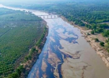 Derrame de petroleo en el Río Tuxpan