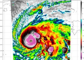 Melissa ya alcanzo la máxima categoría “5” y se espera que toque tierra en las próximas horas