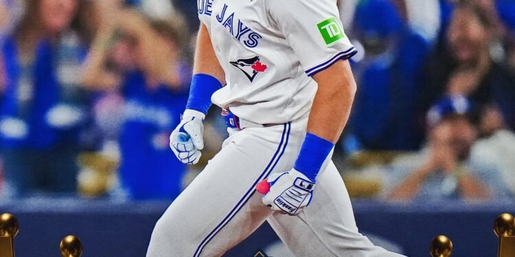 Blue Jays arrasan con Los Dodgers en el primer juego de la serie mundial 2025