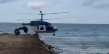 Mueren calcinadas 4 personas tras desplome de helicóptero