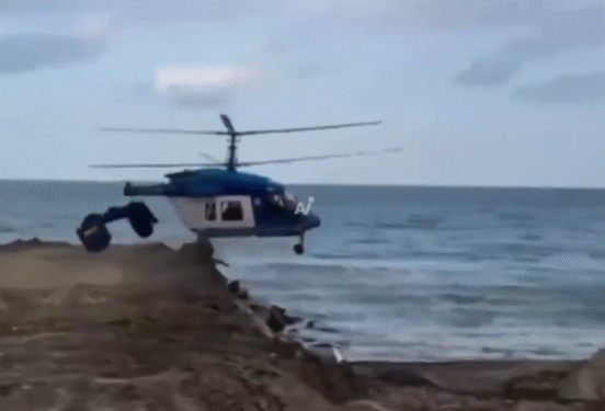 Mueren calcinadas 4 personas tras desplome de helicóptero