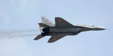 Polonia despliega aviones mientras Ucrania sufre fuertes ataques aéreos rusos