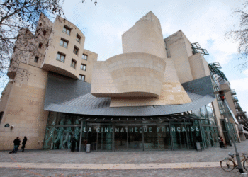 Cierran la Cinemateca Francesa en París por plaga de chinches