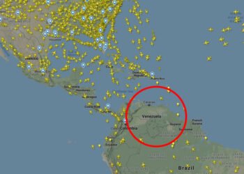 Varias aerolíneas internacionales cancelan sus vuelos a Venezuela tras alerta de la FAA sobre “incremento de la actividad militar” en ese país