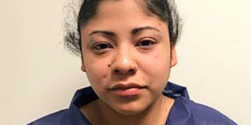 Declaran culpable de asesinato a hija de John Negroponte, ex director de inteligencia de EU