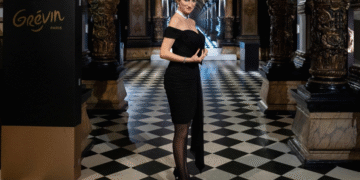 Lady Di, en el museo de cera de París con su “vestido de la venganza”