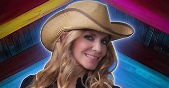 Manola Díez se despide como quinta eliminada del reality La Granja VIP