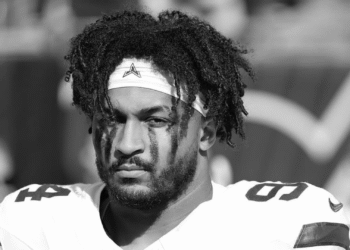 Murió Marshawn Kneeland jugador de los Dallas Cowboys de la NFL