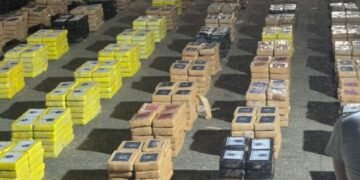Panamá decomisa 13,5 toneladas de cocaína en el Pacífico con destino a México y EE. UU.