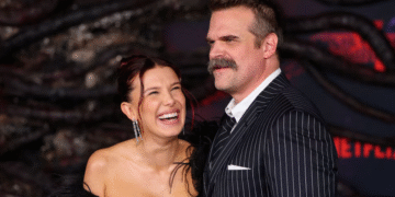 Millie Bobby Brown dice que valora su amistad con David Harbour “más que nada” tras el informe de bullying en el set