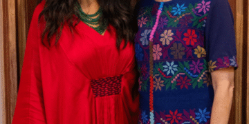 Claudia Sheinbaum se reúne con la actriz Salma Hayek