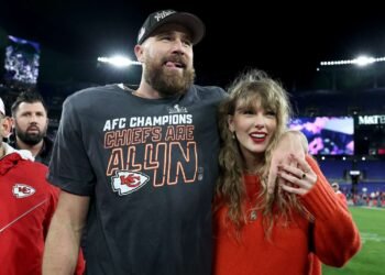 Taylor Swift y Travis Kelce planean una boda épica en una isla privada