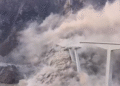 Colapsa puente en China, tenia 2 meses de haber sido inagurado