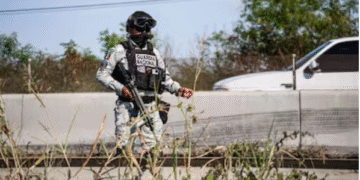 Atacan a fuerzas federales en Guasave, Sinaloa; Harfuch reporta 13 agresores muertos