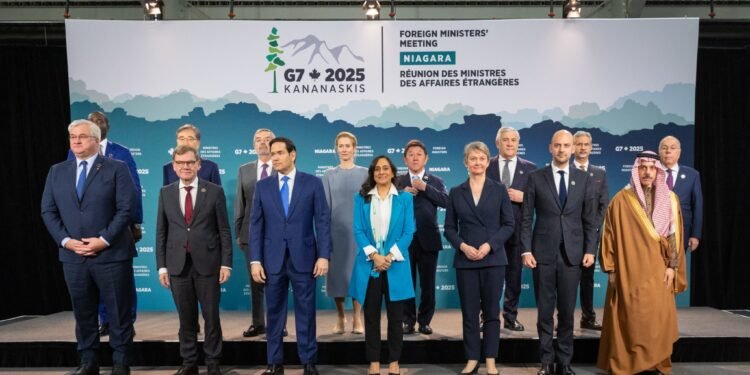Diplomáticos del G7 se reúnen en Canadá mientras aumentan tensiones comerciales con Trump