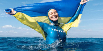 Rompe ucraniana su récord mundial de apnea o buceo libre