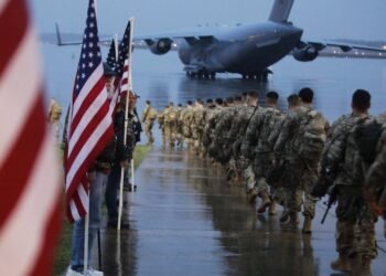 Trump ensaya plan para enviar tropas a México a combatir cárteles