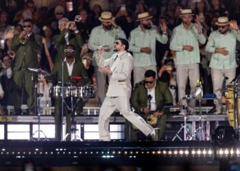 Bad Bunny inicia gira por México