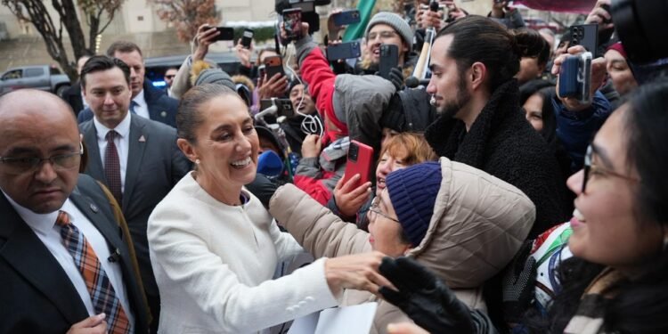 Claudia Sheinbaum desde Washington: “Defenderemos a México y a migrantes”