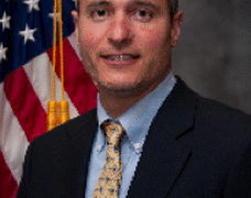 Exagente de la DEA es acusado de lavar millones para un cártel mexicano