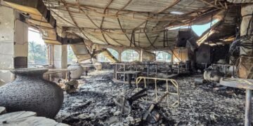 Incendio en discoteca de la India deja mas de 23 muertos