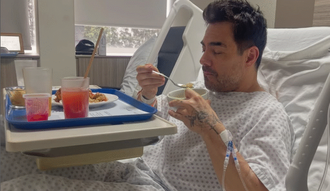 Hospitalizan a Omar Chaparro