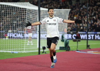 Raúl Jiménez le da la victoria al Fulham, que gana 1-0 a West Ham