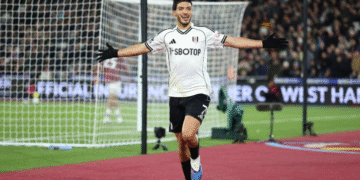 Raúl Jiménez le da la victoria al Fulham, que gana 1-0 a West Ham