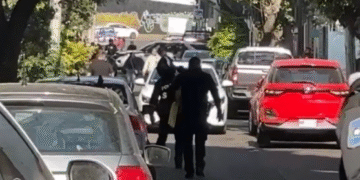 Balacera en colonia Juárez deja 6 detenidos y un policía herido en operativo contra extorsionadores