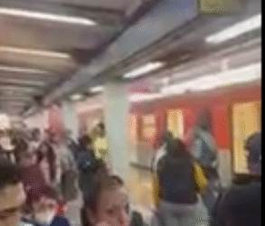 Humo alerta a ciudadanos en la línea 2 del metro