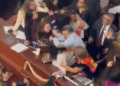 Pelea en el congreso de la Ciudad De México, termina en batalla campal entre partidos