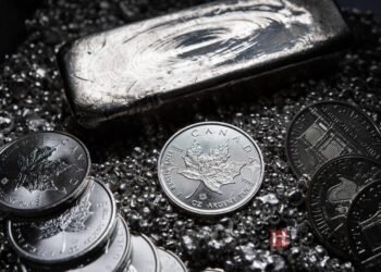 Plata supera por primera vez 77 dólares la onza