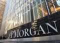 Trump demanda a JPMorgan y a su director ejecutivo por USD 5 mil millones