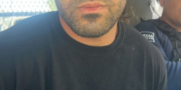 Detienen a Otmane Khalladi en Quintana Roo, fugitivo buscado en EU por fraude electrónico