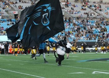 Las Panteras regresan a playoffs después de ocho años