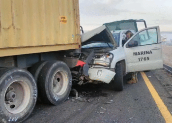 ‘Carambola’ en la México-Morelia-Guadalajara deja un muerto y 10 marinos heridos