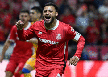 Alexis Vega al quirófano y será baja con Toluca